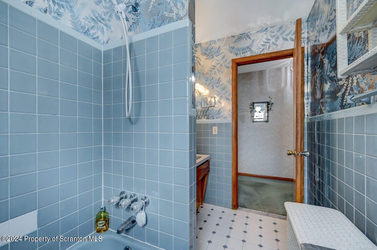 1678 Summit Lake Road Clarks Summit, PA 18411 - Photo 39 of 46 Gallery Image 39