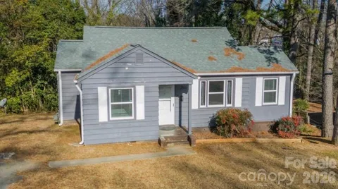 $324,900 | 2516 Columbus Circle, Charlotte, NC 28208