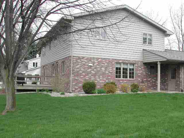 7895 East Cherokee Road, Unit WAWASEE Syracuse, IN 46567 - Photo 2 of 9 Gallery Image 2