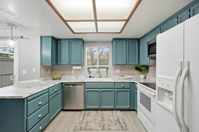 $325,000 | 6324 Port Gibson Court, Citrus Heights, CA 95621