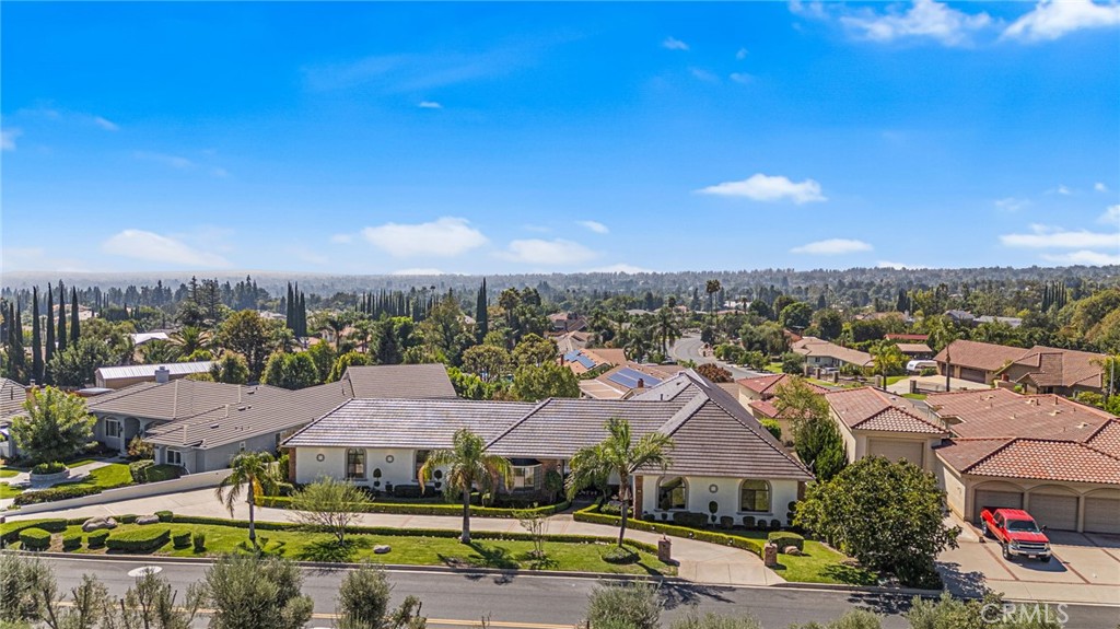 2487 Cliff Road Upland, CA 91784 - Photo 46 of 49 a view of a town with big houses