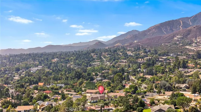 $1,995,000 | 2487 Cliff Road, Upland, CA 91784