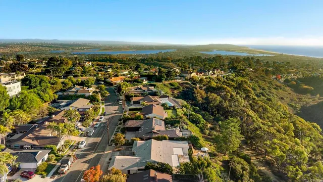 $3,149,000 | 2258 Bahia Drive, La Jolla, CA 92037