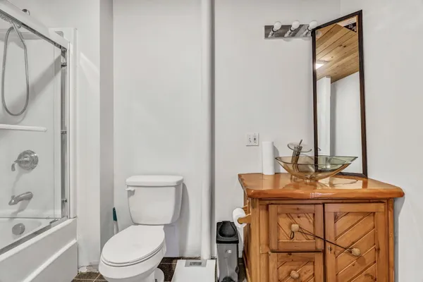 $499,000 | 79 Auburn Road, Peru, ME 04290