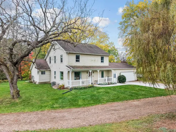 $1,250,000 | 1942 County Road BB, Cottage Grove, WI 53527
