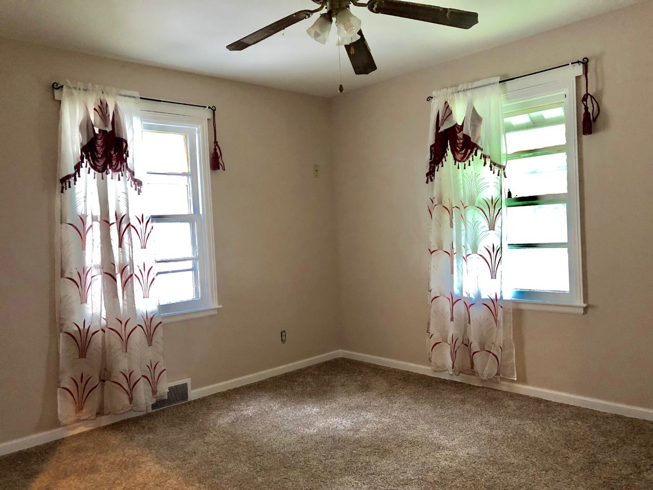 2106 East Paulding Road Fort Wayne, IN 46816 - Photo 21 of 33