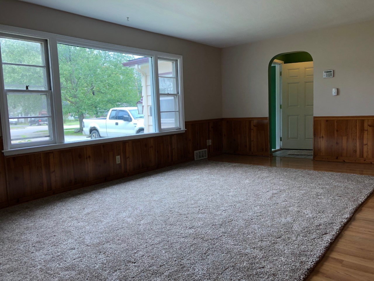 2106 East Paulding Road Fort Wayne, IN 46816 - Photo 4 of 33
