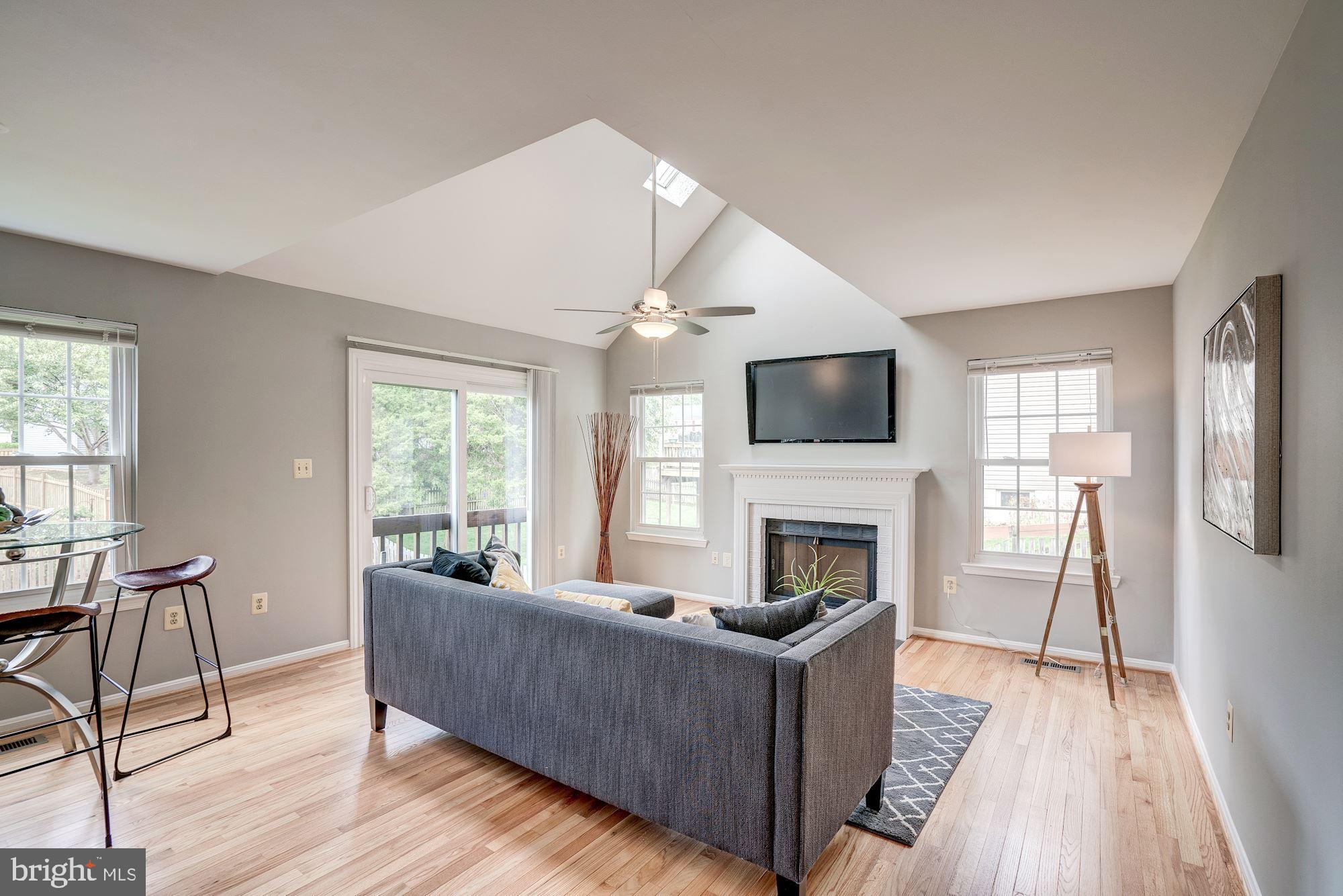 2986 Emerald Chase Drive Herndon, VA 20171 - Photo 14 of 36 Vaulted ceiling in family room with sky lights