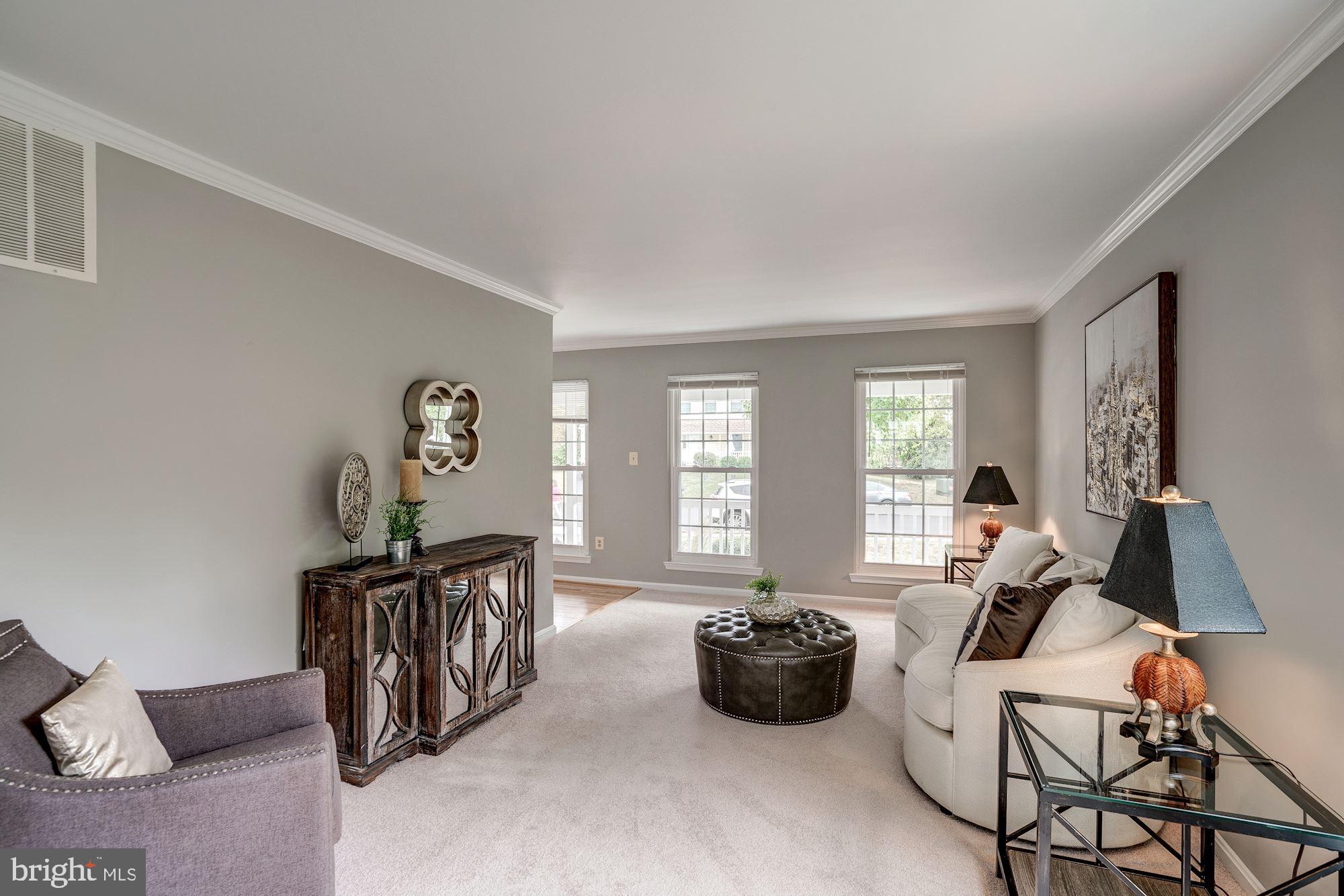2986 Emerald Chase Drive Herndon, VA 20171 - Photo 4 of 36 Living room with floor to ceiling ProVia windows
