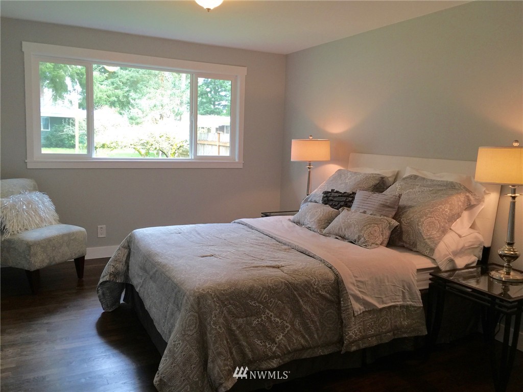 9043 Northeast 178th Street Bothell, WA 98011 - Photo 15 of 25