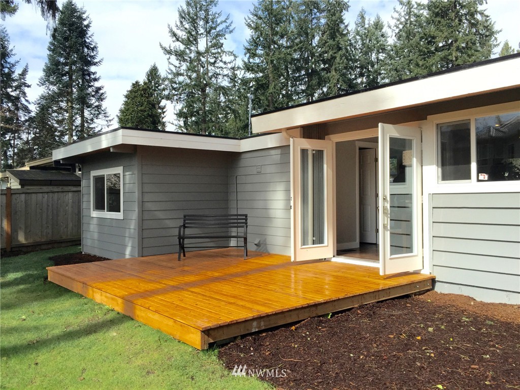 9043 Northeast 178th Street Bothell, WA 98011 - Photo 21 of 25