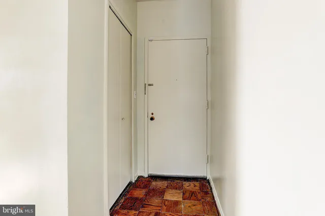 a view of utility room