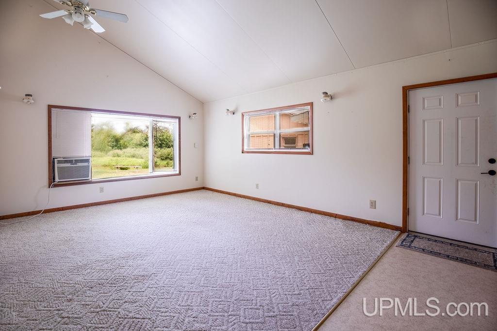 5171 North River Road Manistique, MI 49854 - Photo 15 of 94 Gallery Image 15