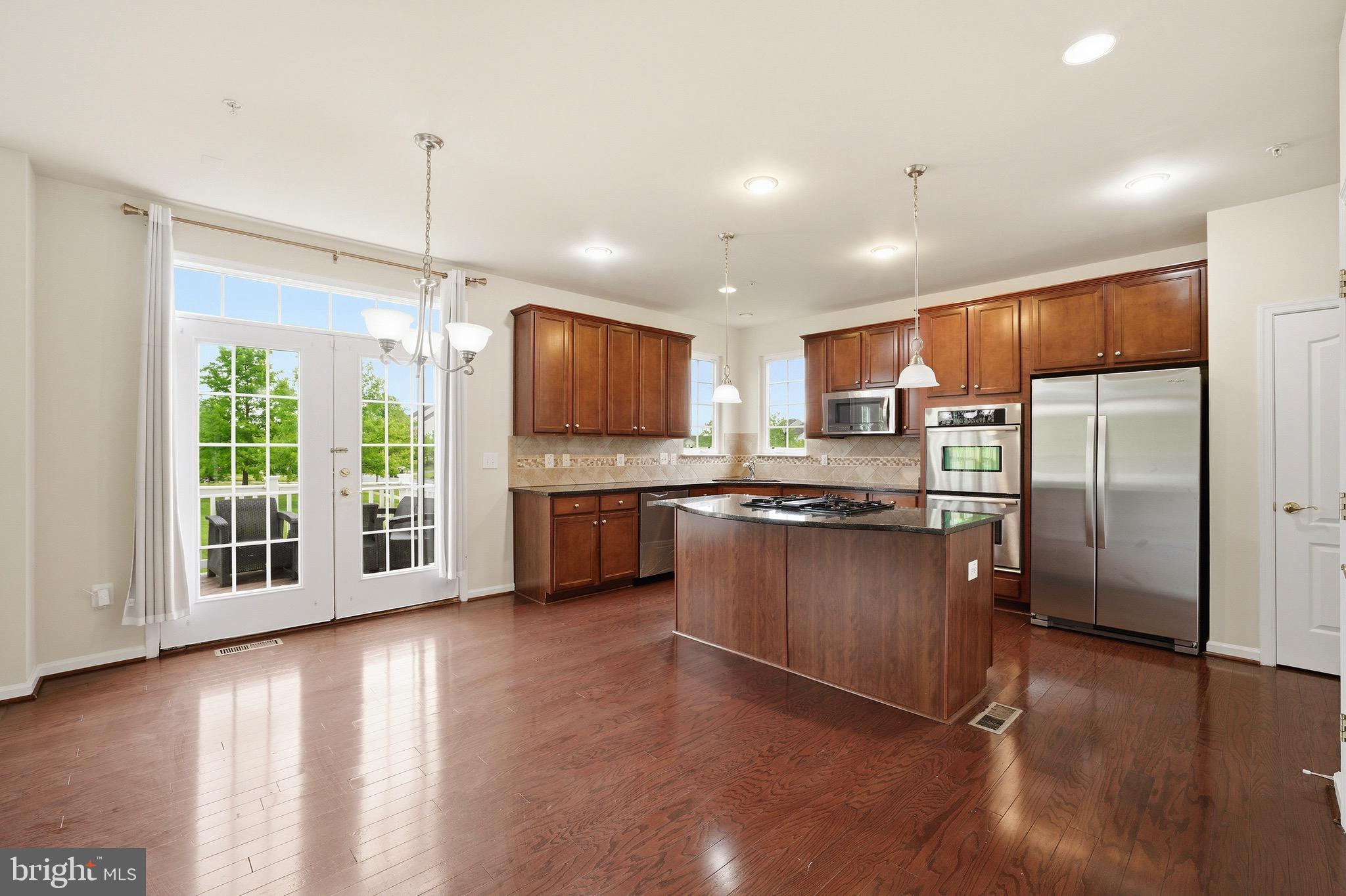 7108 Sudley Avenue Brandywine, MD 20613 - Photo 8 of 47
