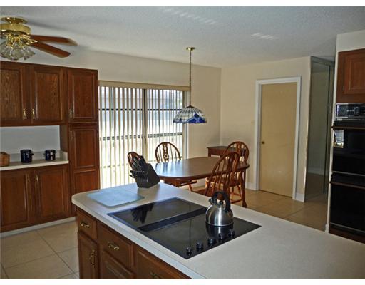 17610 Lake Park Road Boca Raton, FL 33487 - Photo 6 of 15 Additional Photo