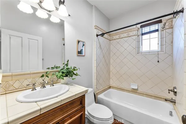 $2,690,000 | 27 Torrey Pine, Irvine, CA 92620