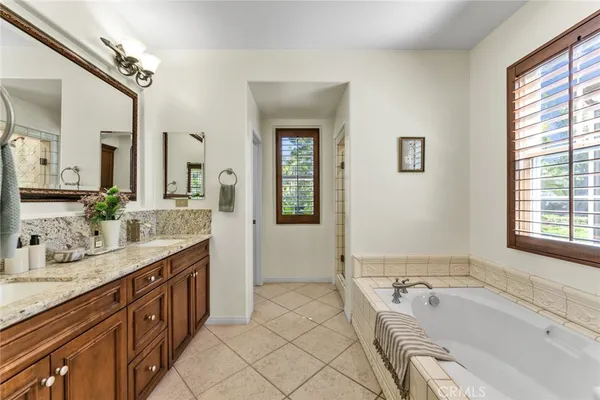 $2,690,000 | 27 Torrey Pine, Irvine, CA 92620