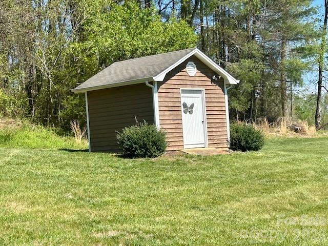 3558 Playmore Beach Road Lenoir, NC 28645 - Photo 12 of 37