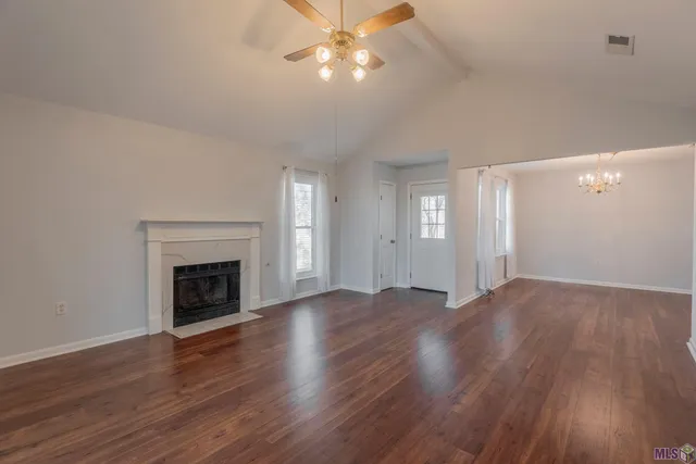 $245,000 | 1412 West Fairview Drive, Baton Rouge, LA 70816