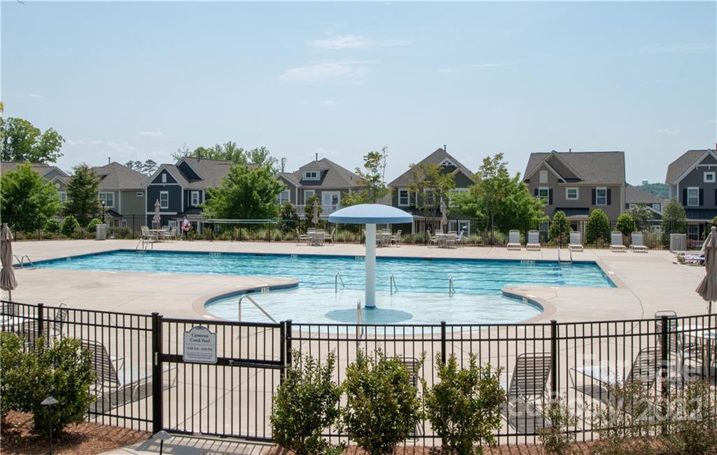 820 Ruckers Court Tega Cay, SC 29708 - Photo 45 of 46 a view of a houses with a terrace