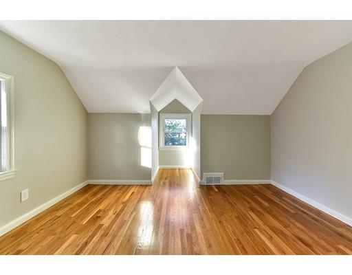 128 Carver Street Springfield, MA 01108 - Photo 18 of 23
