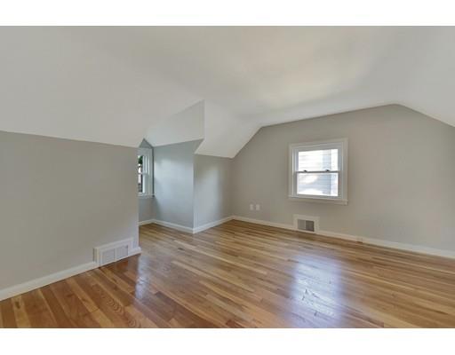 128 Carver Street Springfield, MA 01108 - Photo 19 of 23