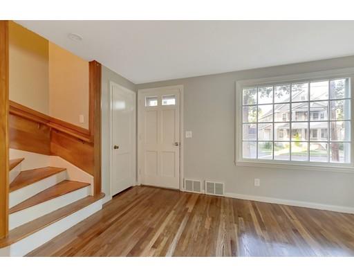 128 Carver Street Springfield, MA 01108 - Photo 10 of 23