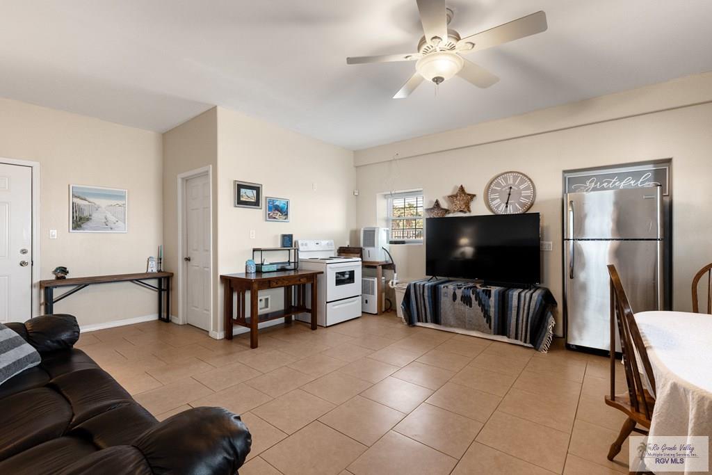 120 Mansfield Pt Road Port Mansfield, TX 78580 - Photo 34 of 48 Gallery Image 34