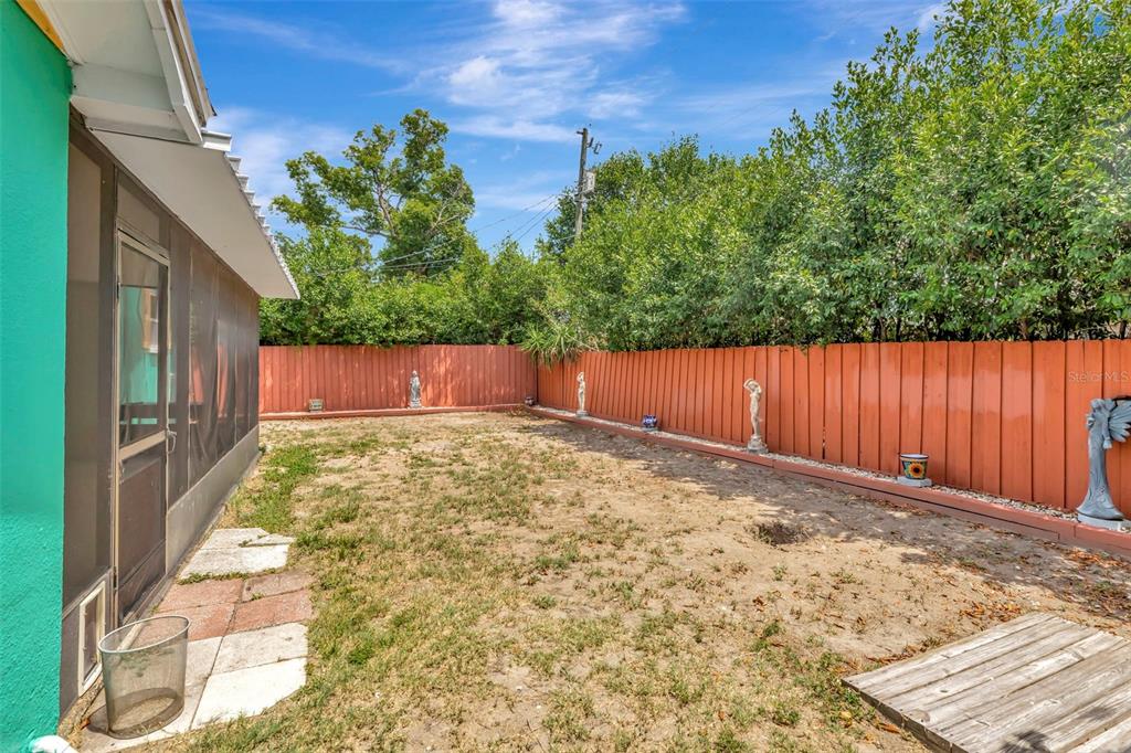 1223 Union Street Clearwater, FL 33755 - Photo 30 of 46