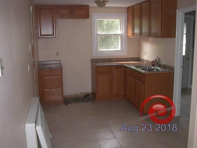 8 Naylor Street Bangor, ME 04401 - Photo 6 of 11 Photo