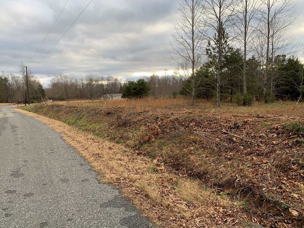 Deer Ridge Trail South Boston, VA 24592 - Photo 2 of 10 Gallery Image 2