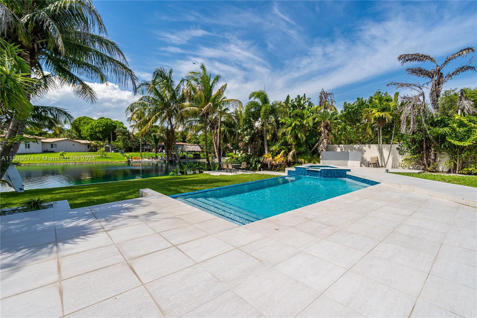 6341 Lake June Road Miami Lakes, FL 33014 - Photo 33 of 55