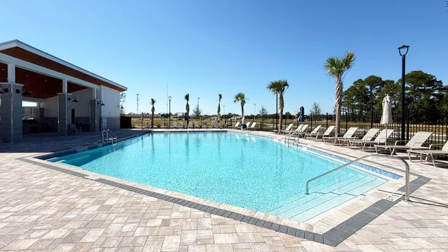 $318,900 | 2459 Cliff Hollow Circle, Gulf Breeze, FL 32563