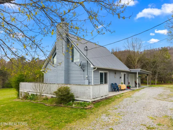 $369,900 | 664 West Dumplin Valley Road, New Market, TN 37820