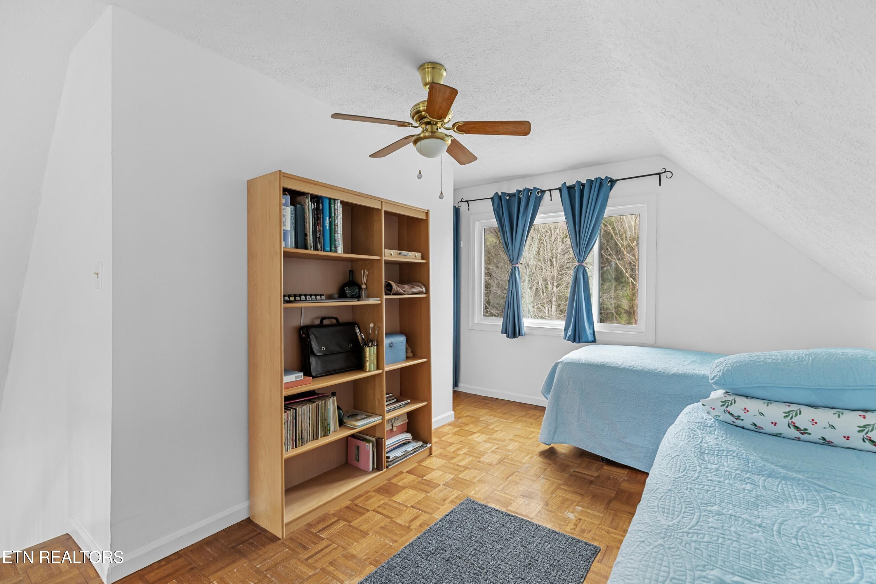 664 West Dumplin Valley Road New Market, TN 37820 - Photo 17 of 32 020-664WestDumplinValleyRoad-JeffersonCi