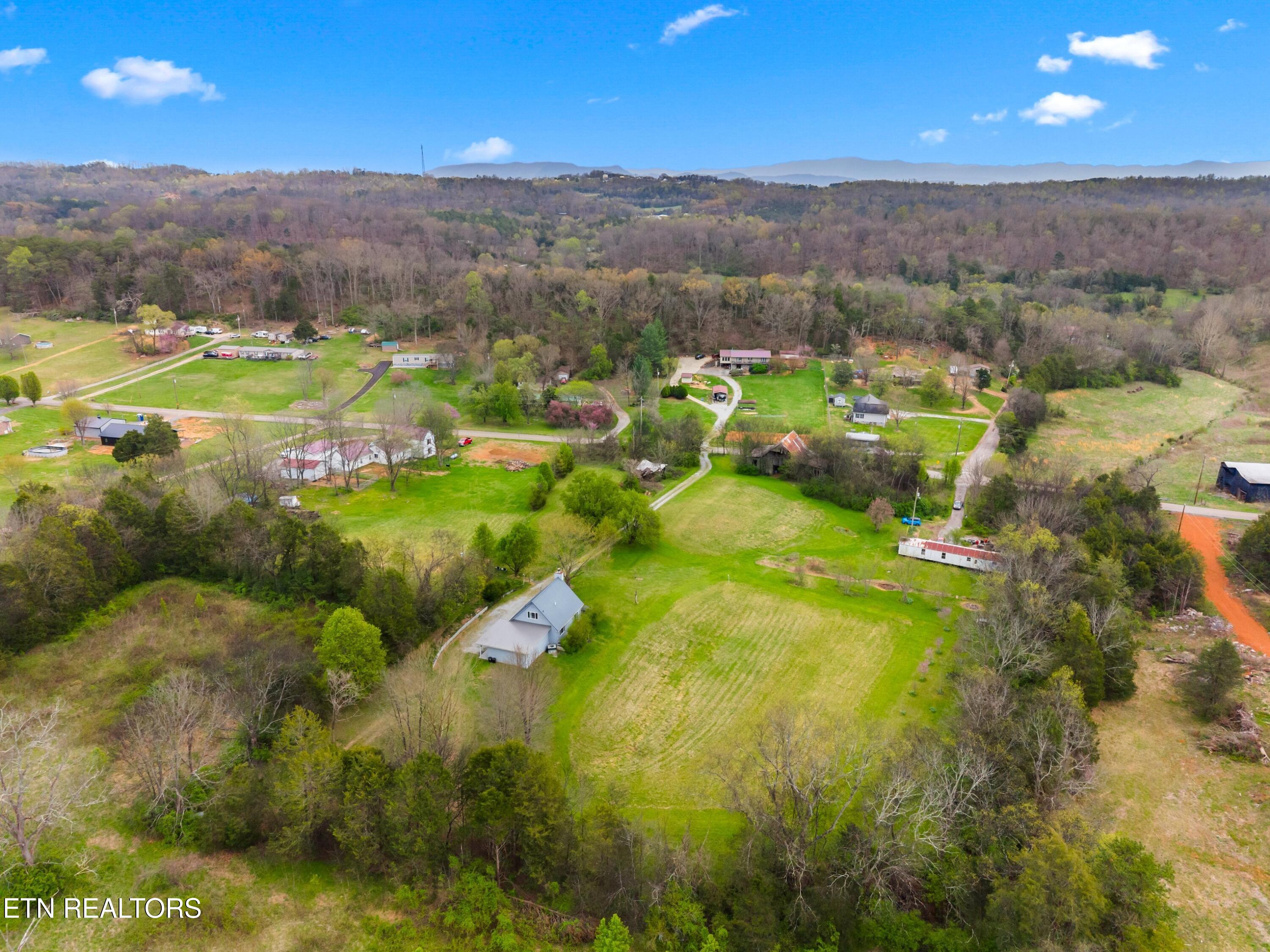 664 West Dumplin Valley Road New Market, TN 37820 - Photo 27 of 32 029-664WestDumplinValleyRoad-JeffersonCi