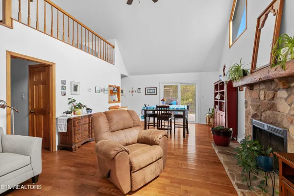 $369,900 | 664 West Dumplin Valley Road, New Market, TN 37820