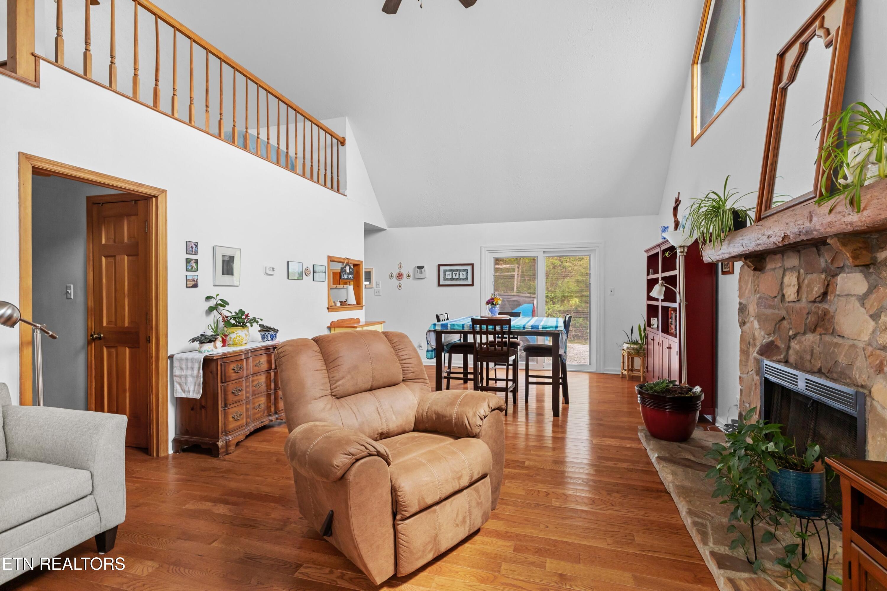 664 West Dumplin Valley Road New Market, TN 37820 - Photo 8 of 32 008-664WestDumplinValleyRoad-JeffersonCi