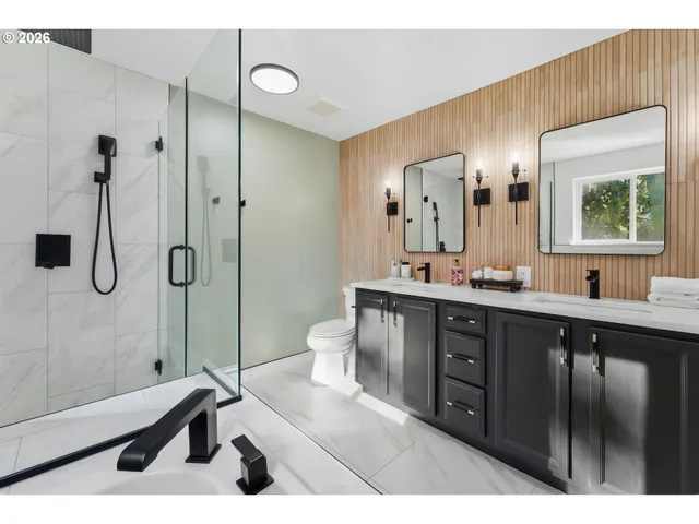 $525,900 | 37810 Hamilton Ridge Drive, Sandy, OR 97055