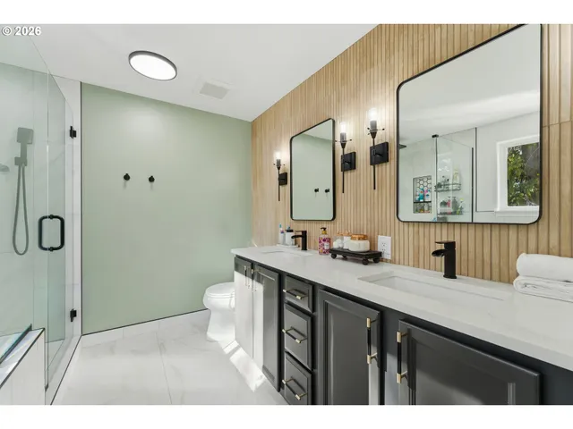 $525,900 | 37810 Hamilton Ridge Drive, Sandy, OR 97055