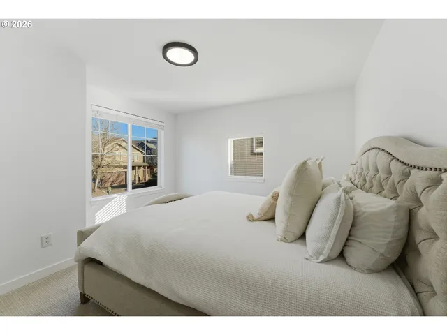 $525,900 | 37810 Hamilton Ridge Drive, Sandy, OR 97055