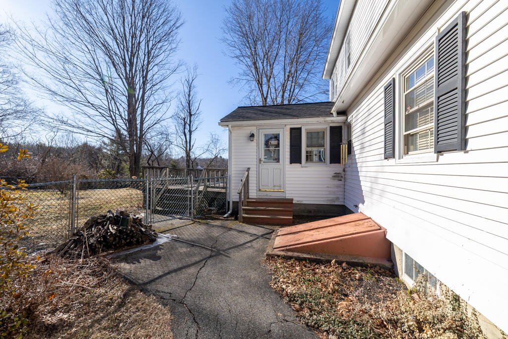 93 Adams Street Gardiner, ME 04345 - Photo 18 of 51 HY3A0160