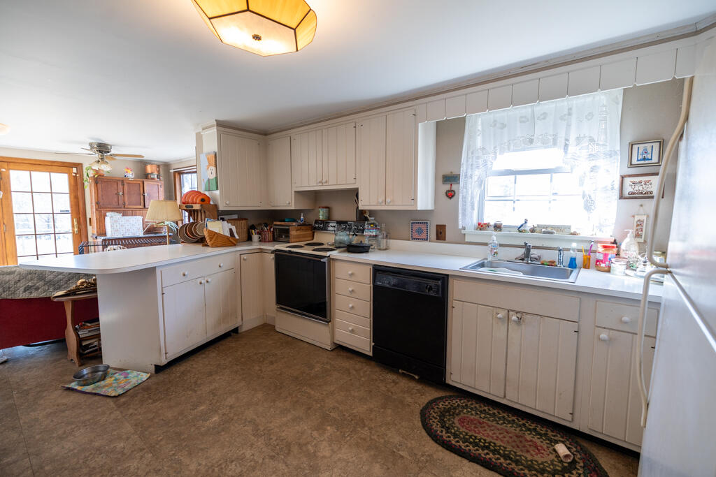 93 Adams Street Gardiner, ME 04345 - Photo 20 of 51 HY3A0168