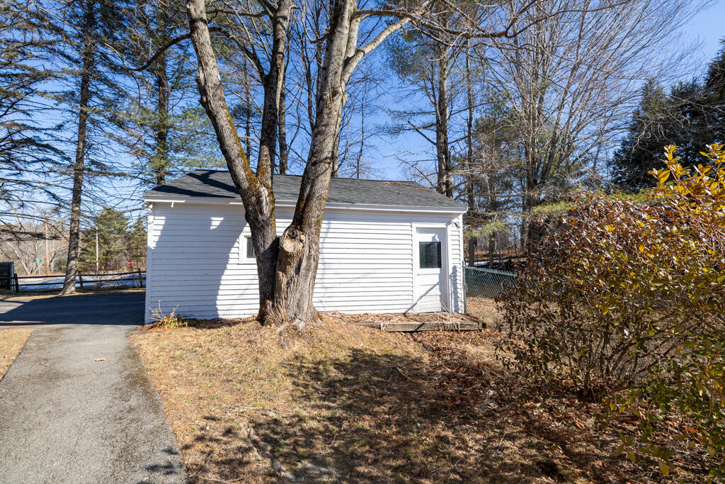 93 Adams Street Gardiner, ME 04345 - Photo 47 of 51 HY3A0297