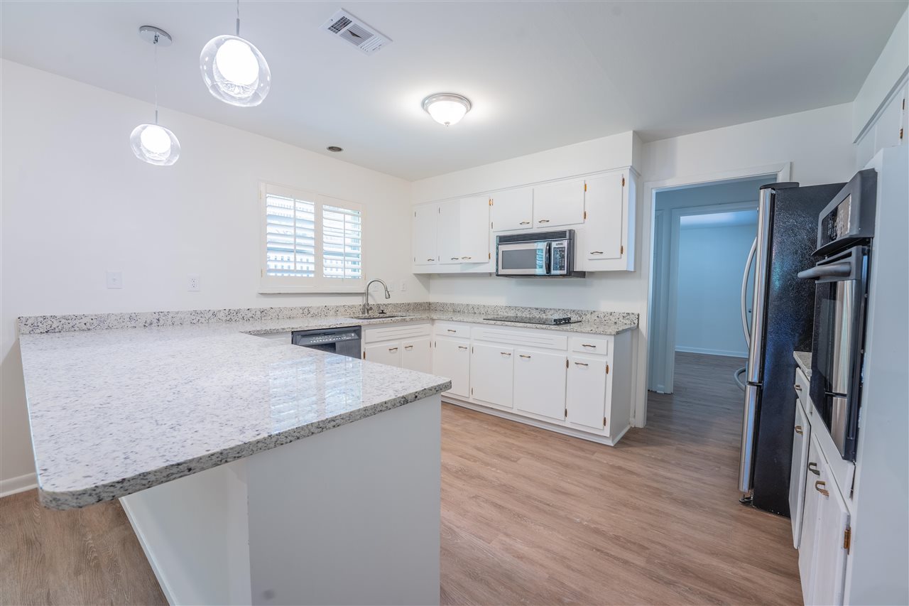 7640 Willey Road Germantown, TN 38138 - Photo 2 of 20 Gallery Image 2