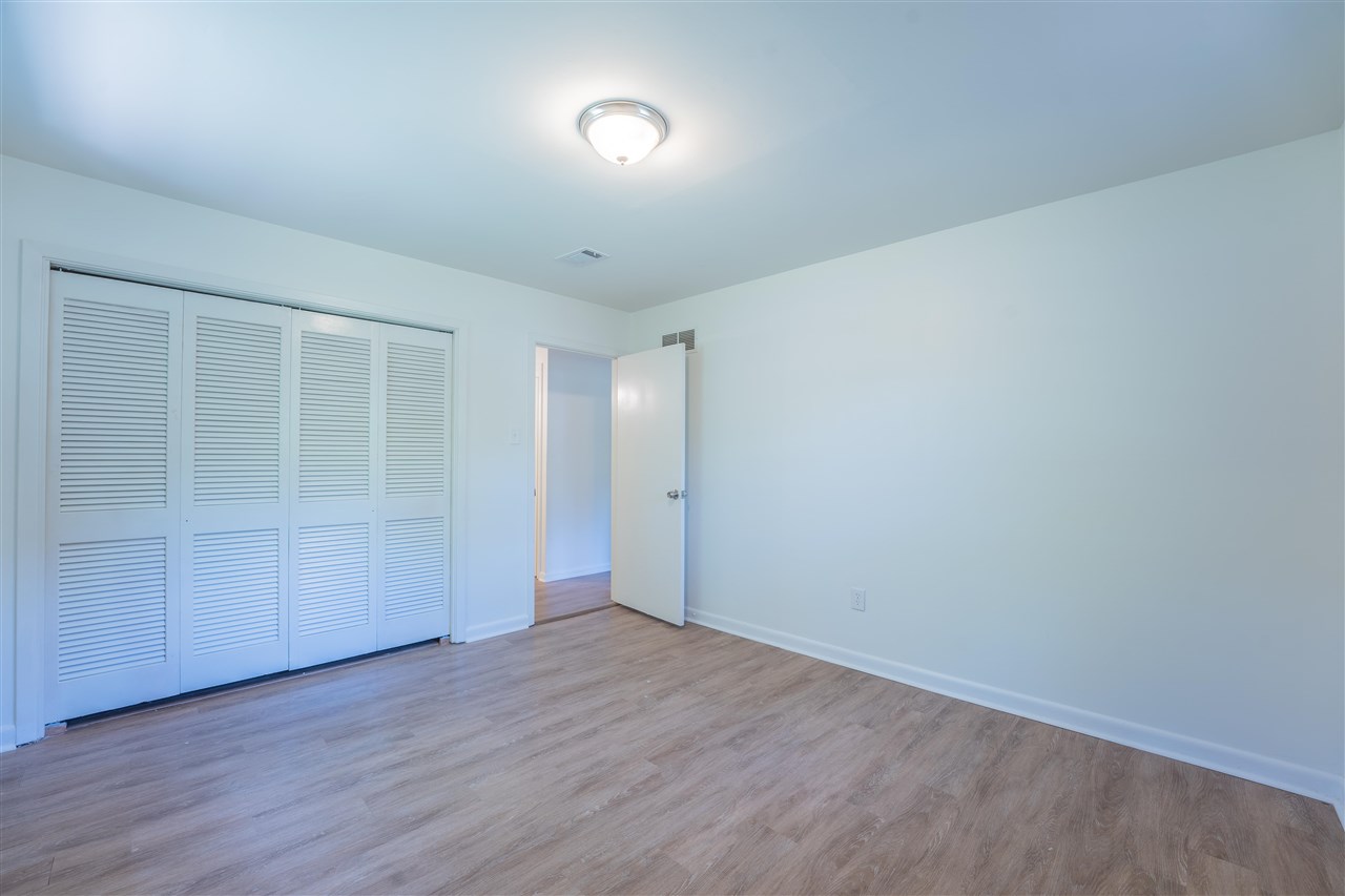 7640 Willey Road Germantown, TN 38138 - Photo 11 of 20 Gallery Image 11
