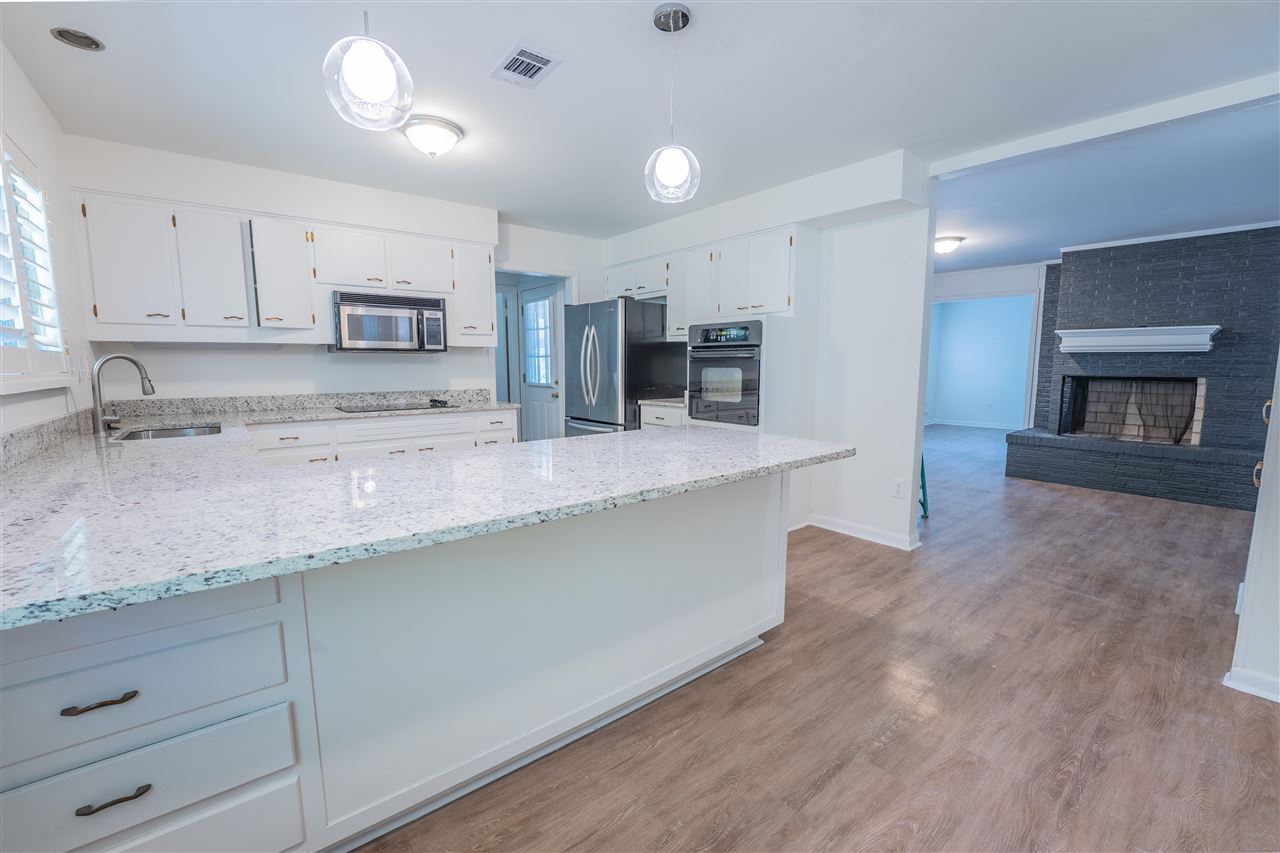 7640 Willey Road Germantown, TN 38138 - Photo 4 of 20 Gallery Image 4