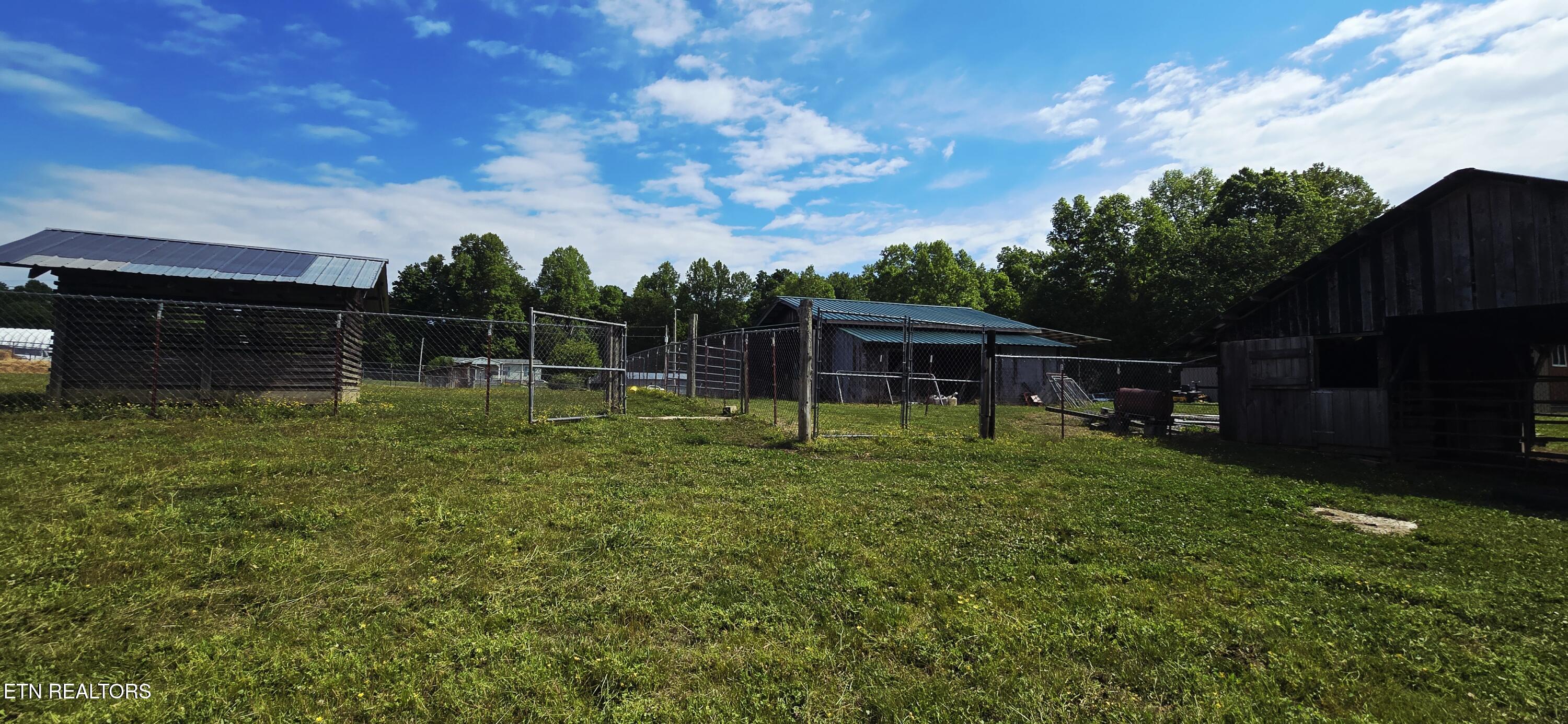 204 Honey Creek Loop Road Allardt, TN 38504 - Photo 36 of 59 20260509_094915