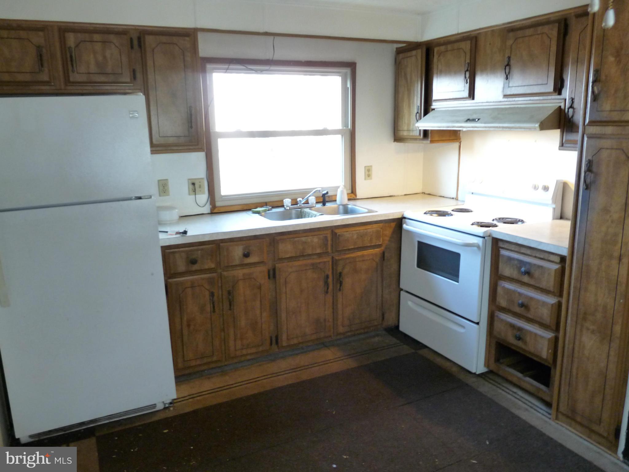 1202 Trappe Road Street, MD 21154 - Photo 7 of 12 Kitchen