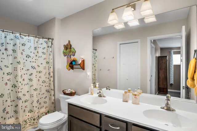 $624,900 | 21 Bayberry Road, Carlisle, PA 17013